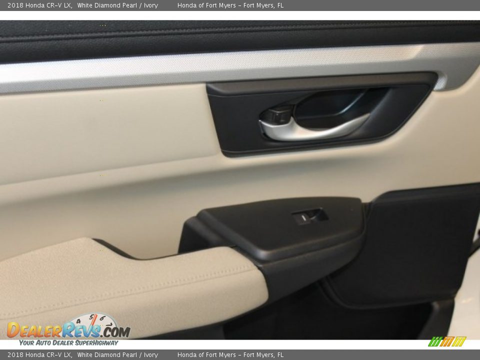 2018 Honda CR-V LX White Diamond Pearl / Ivory Photo #21