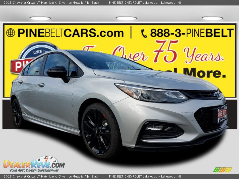 2018 Chevrolet Cruze LT Hatchback Silver Ice Metallic / Jet Black Photo #1