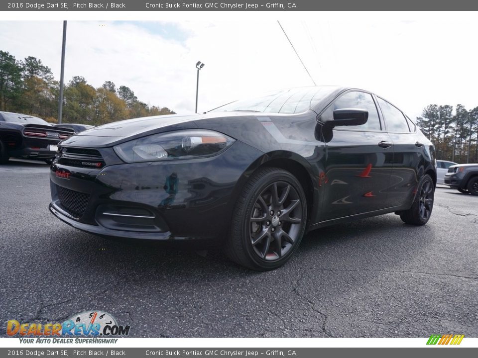 2016 Dodge Dart SE Pitch Black / Black Photo #3