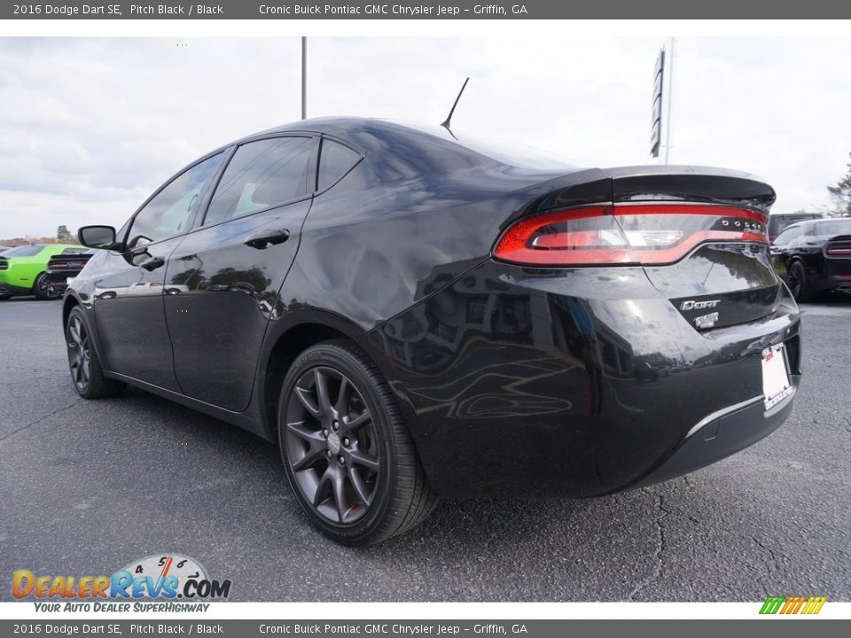2016 Dodge Dart SE Pitch Black / Black Photo #5