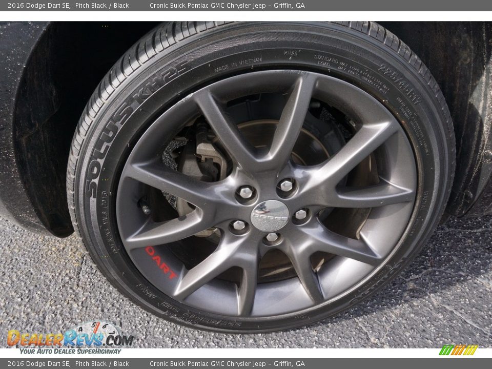 2016 Dodge Dart SE Pitch Black / Black Photo #15