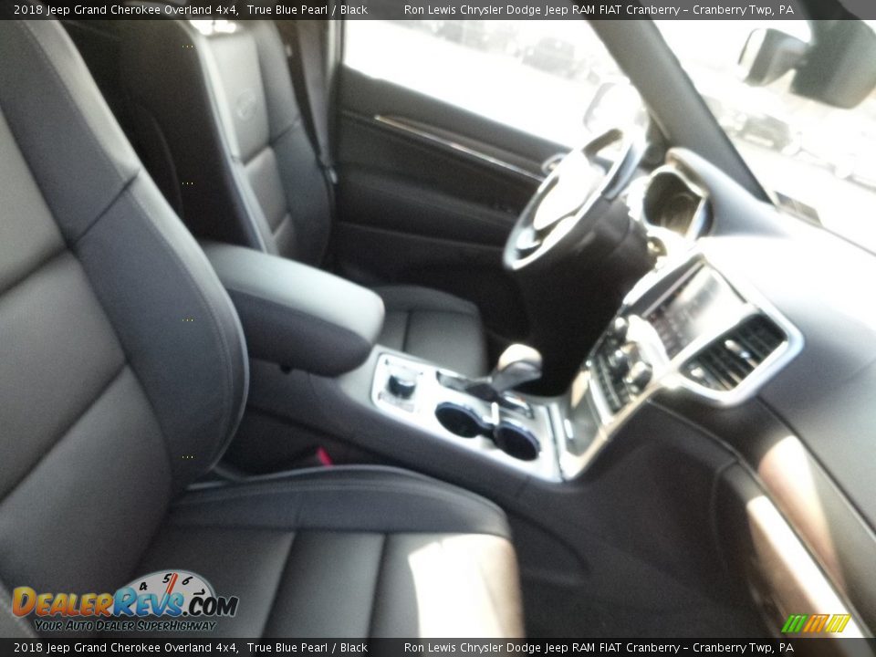 2018 Jeep Grand Cherokee Overland 4x4 True Blue Pearl / Black Photo #9