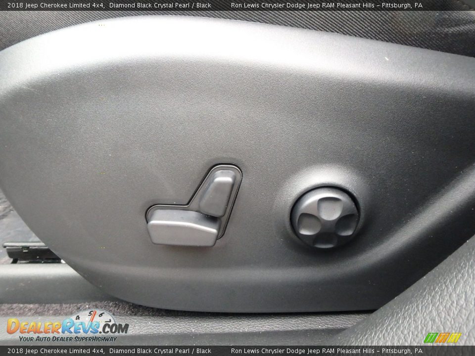 2018 Jeep Cherokee Limited 4x4 Diamond Black Crystal Pearl / Black Photo #15