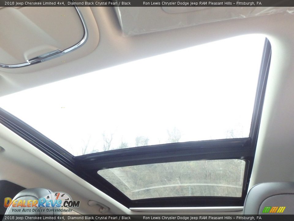 2018 Jeep Cherokee Limited 4x4 Diamond Black Crystal Pearl / Black Photo #16