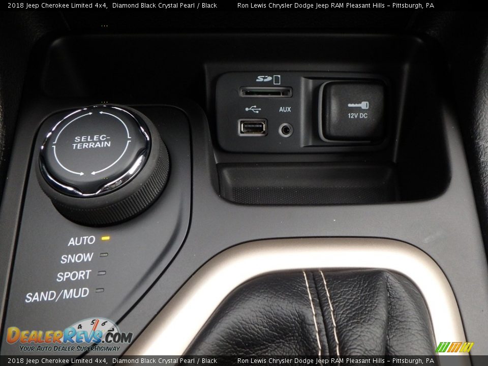 2018 Jeep Cherokee Limited 4x4 Diamond Black Crystal Pearl / Black Photo #19