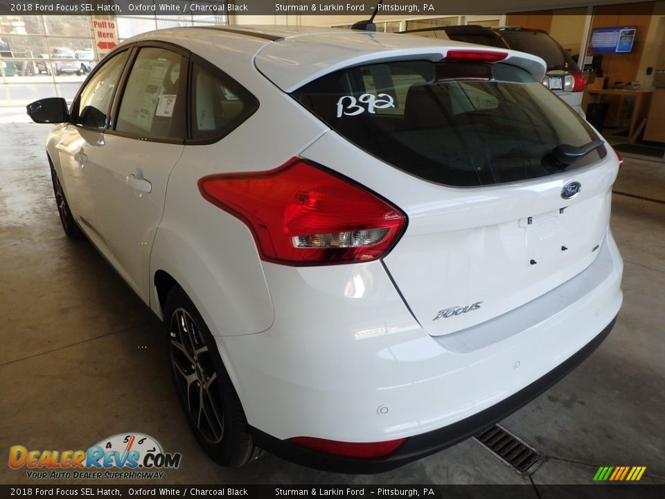 2018 Ford Focus SEL Hatch Oxford White / Charcoal Black Photo #3