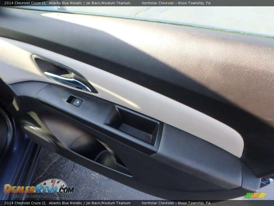 2014 Chevrolet Cruze LS Atlantis Blue Metallic / Jet Black/Medium Titanium Photo #17