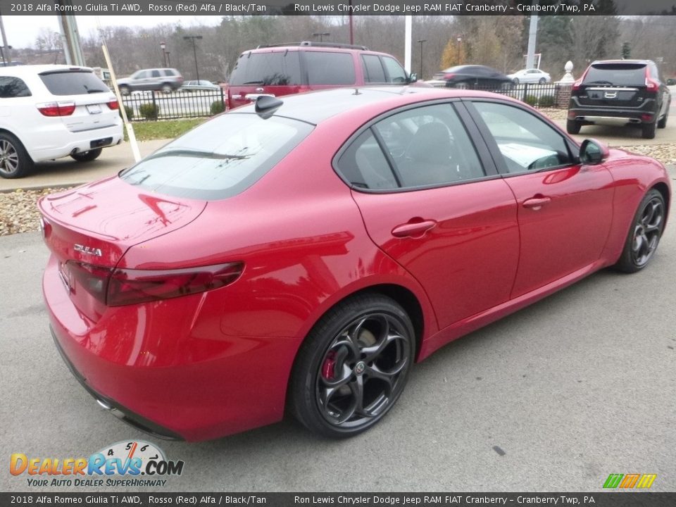2018 Alfa Romeo Giulia Ti AWD Rosso (Red) Alfa / Black/Tan Photo #8