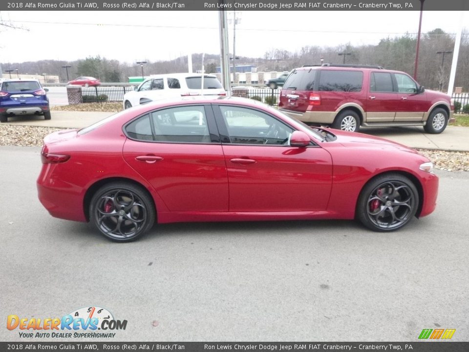 2018 Alfa Romeo Giulia Ti AWD Rosso (Red) Alfa / Black/Tan Photo #9