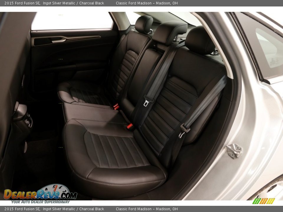 2015 Ford Fusion SE Ingot Silver Metallic / Charcoal Black Photo #14
