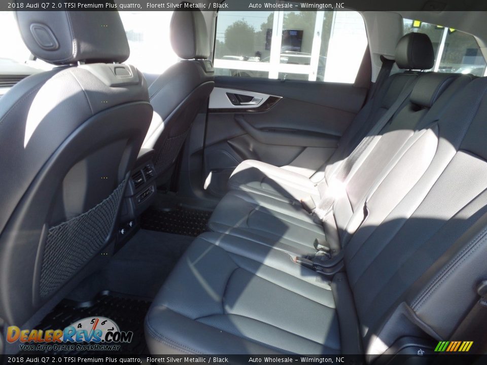 Rear Seat of 2018 Audi Q7 2.0 TFSI Premium Plus quattro Photo #12