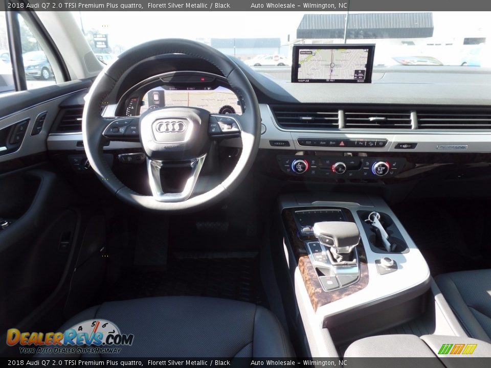 Dashboard of 2018 Audi Q7 2.0 TFSI Premium Plus quattro Photo #15