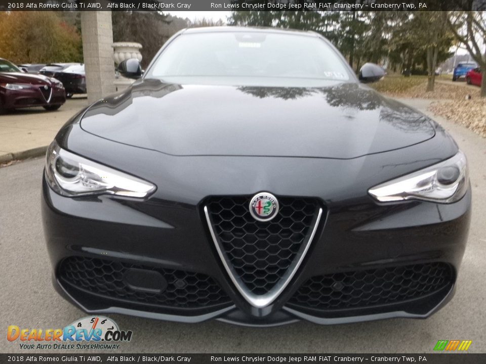 2018 Alfa Romeo Giulia Ti AWD Alfa Black / Black/Dark Gray Photo #11