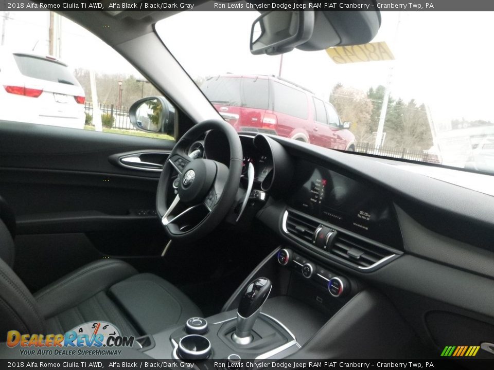2018 Alfa Romeo Giulia Ti AWD Alfa Black / Black/Dark Gray Photo #14