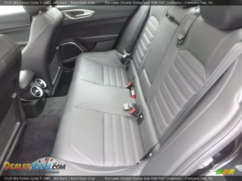 2018 Alfa Romeo Giulia Ti AWD Alfa Black / Black/Dark Gray Photo #17
