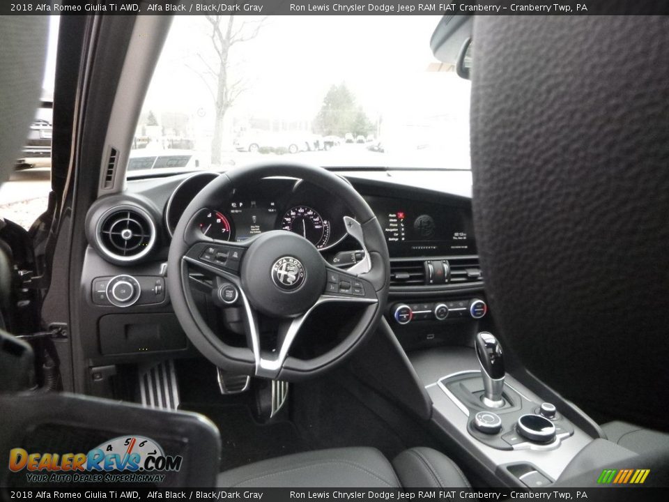 2018 Alfa Romeo Giulia Ti AWD Alfa Black / Black/Dark Gray Photo #18