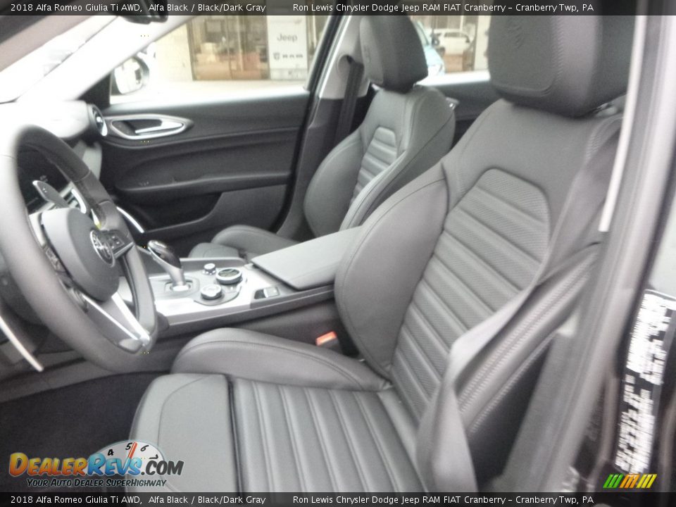 2018 Alfa Romeo Giulia Ti AWD Alfa Black / Black/Dark Gray Photo #21