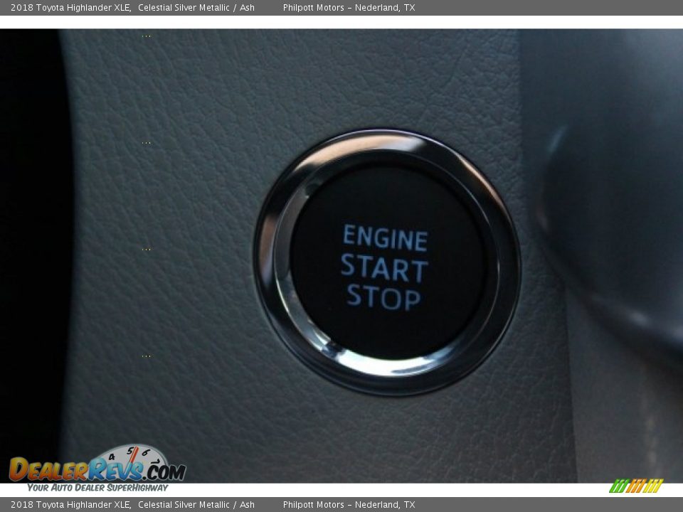 2018 Toyota Highlander XLE Celestial Silver Metallic / Ash Photo #16