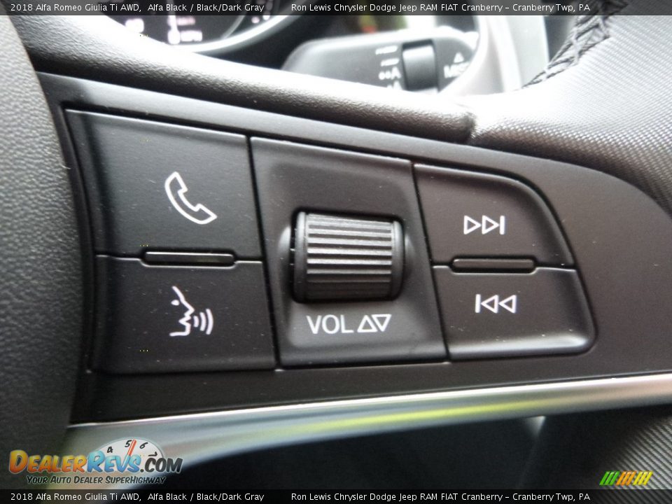 2018 Alfa Romeo Giulia Ti AWD Alfa Black / Black/Dark Gray Photo #23