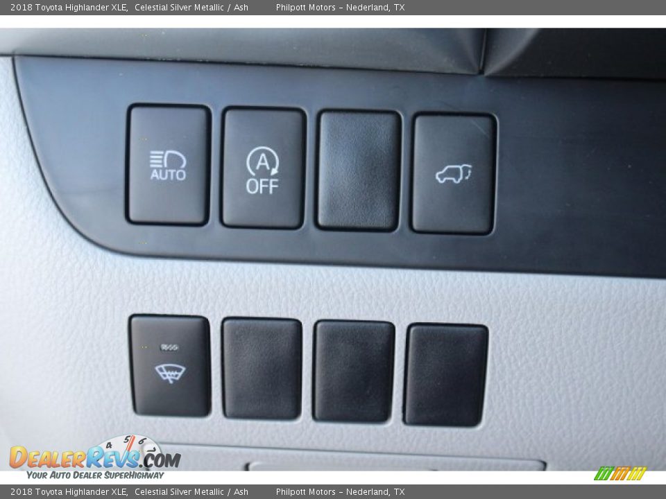 2018 Toyota Highlander XLE Celestial Silver Metallic / Ash Photo #21