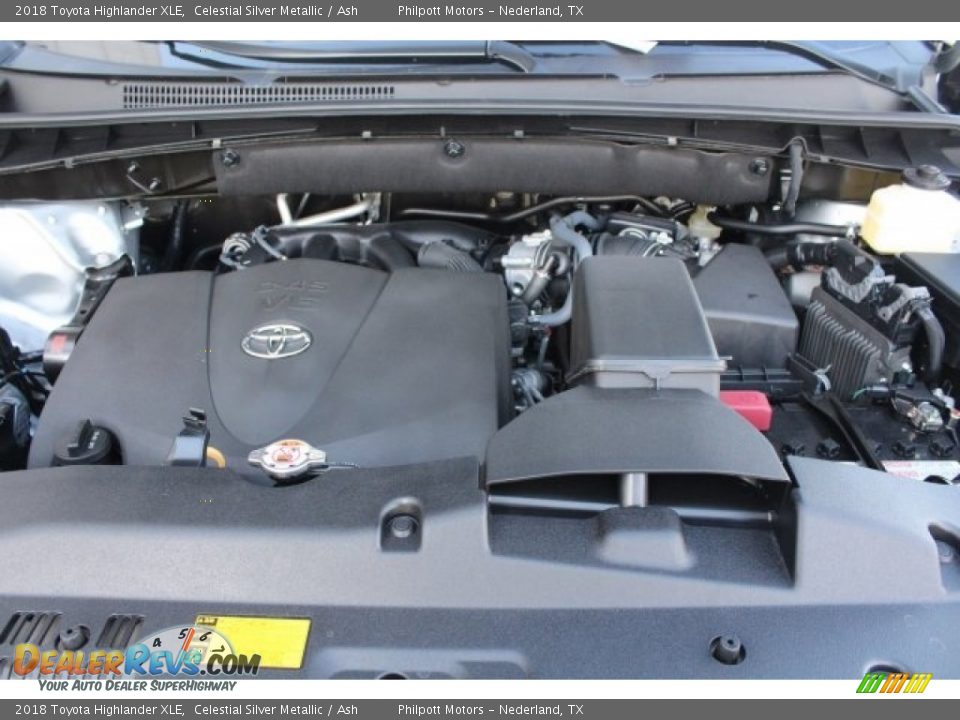2018 Toyota Highlander XLE Celestial Silver Metallic / Ash Photo #28