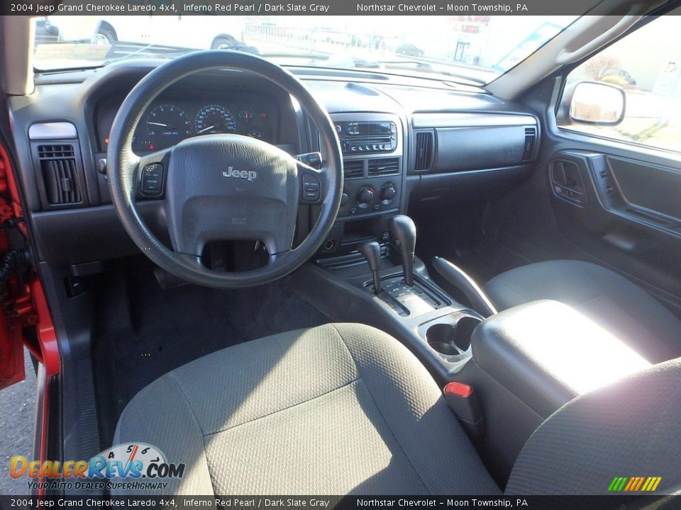 2004 Jeep Grand Cherokee Laredo 4x4 Inferno Red Pearl / Dark Slate Gray Photo #10