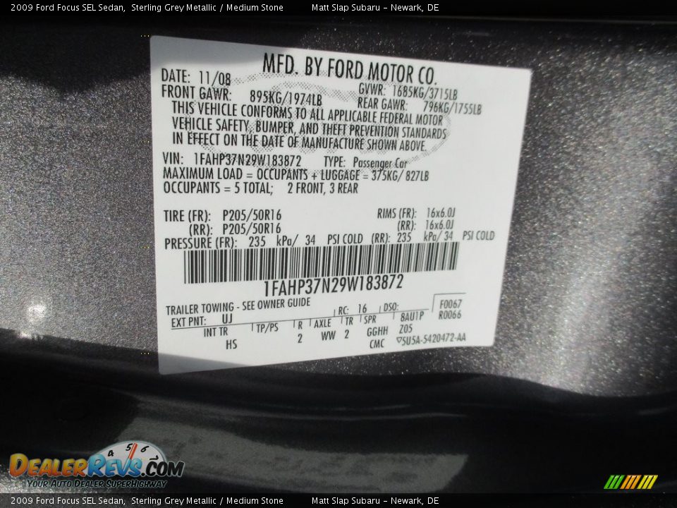 2009 Ford Focus SEL Sedan Sterling Grey Metallic / Medium Stone Photo #27