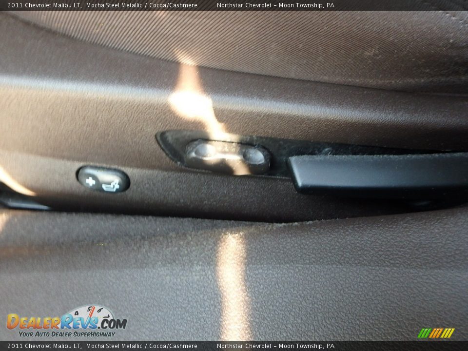 2011 Chevrolet Malibu LT Mocha Steel Metallic / Cocoa/Cashmere Photo #25