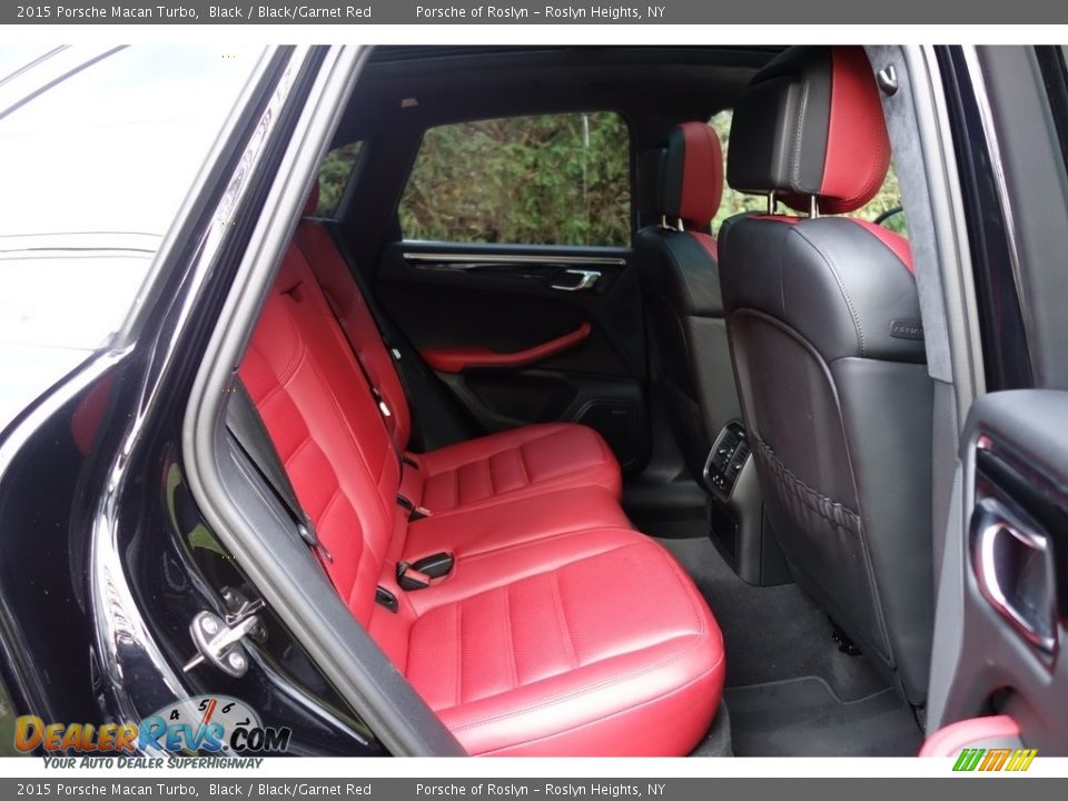 2015 Porsche Macan Turbo Black / Black/Garnet Red Photo #15