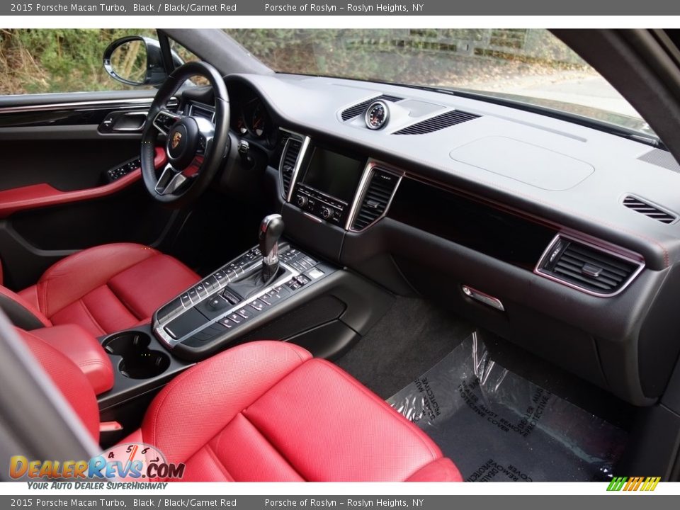 2015 Porsche Macan Turbo Black / Black/Garnet Red Photo #18