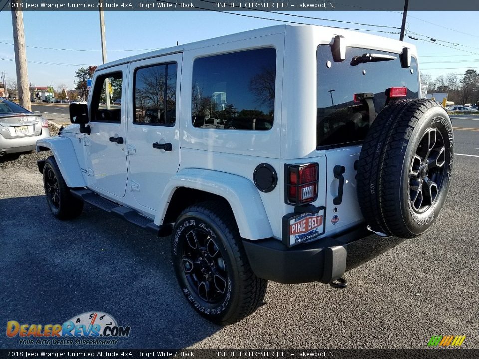 2018 Jeep Wrangler Unlimited Altitude 4x4 Bright White / Black Photo #4