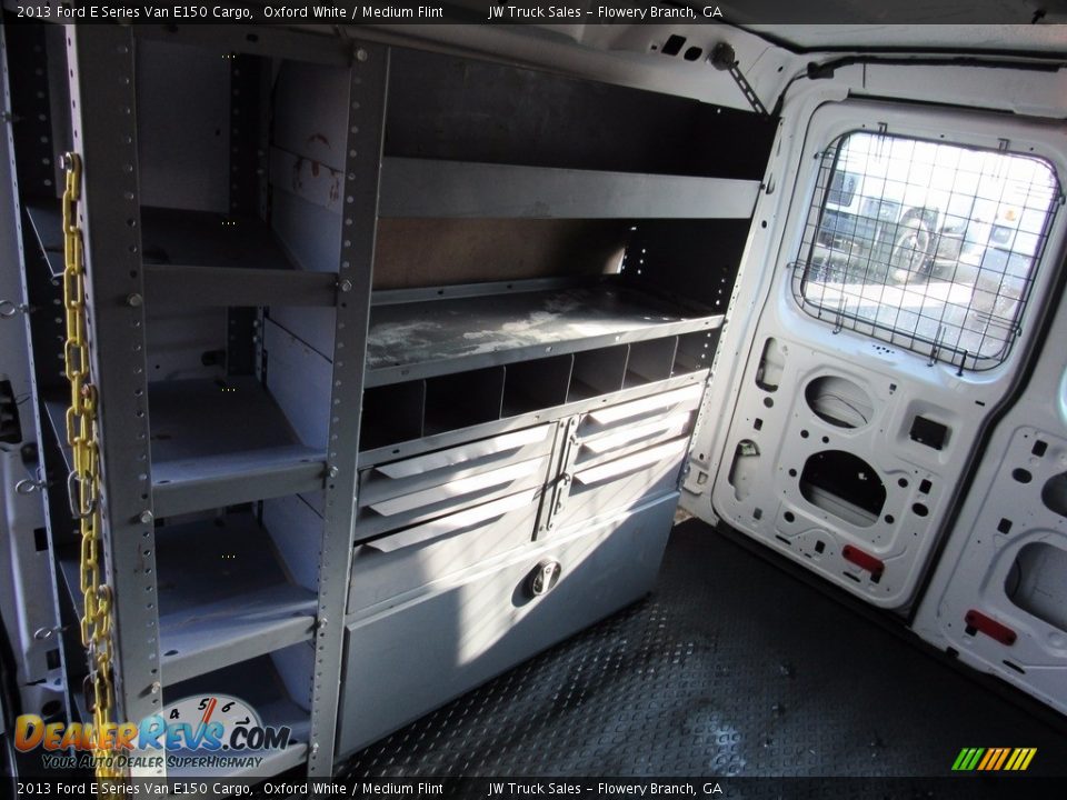 2013 Ford E Series Van E150 Cargo Oxford White / Medium Flint Photo #35
