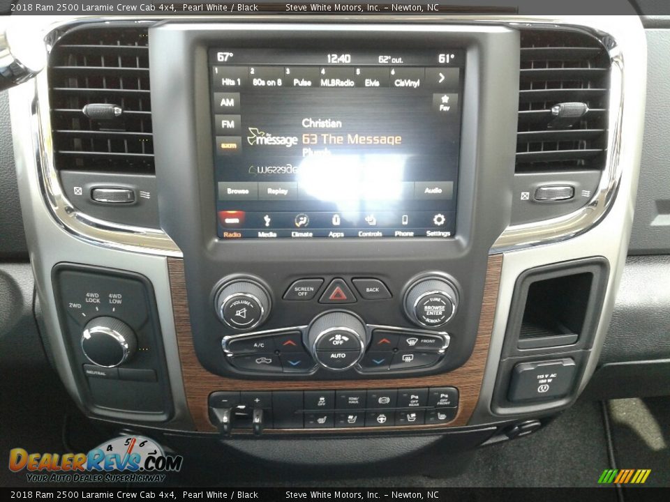 Controls of 2018 Ram 2500 Laramie Crew Cab 4x4 Photo #21