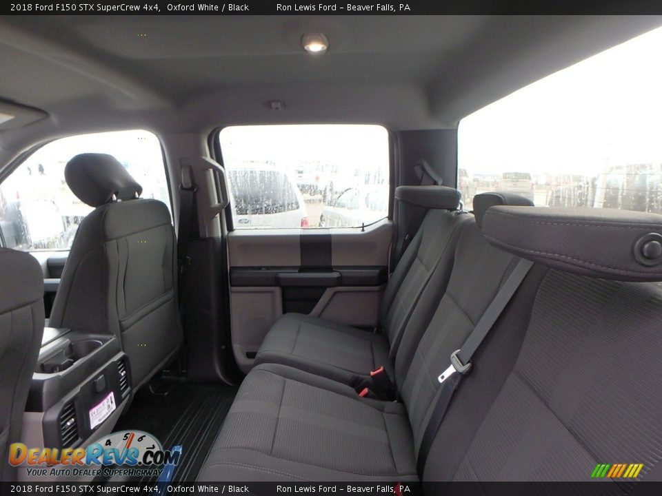 2018 Ford F150 STX SuperCrew 4x4 Oxford White / Black Photo #12