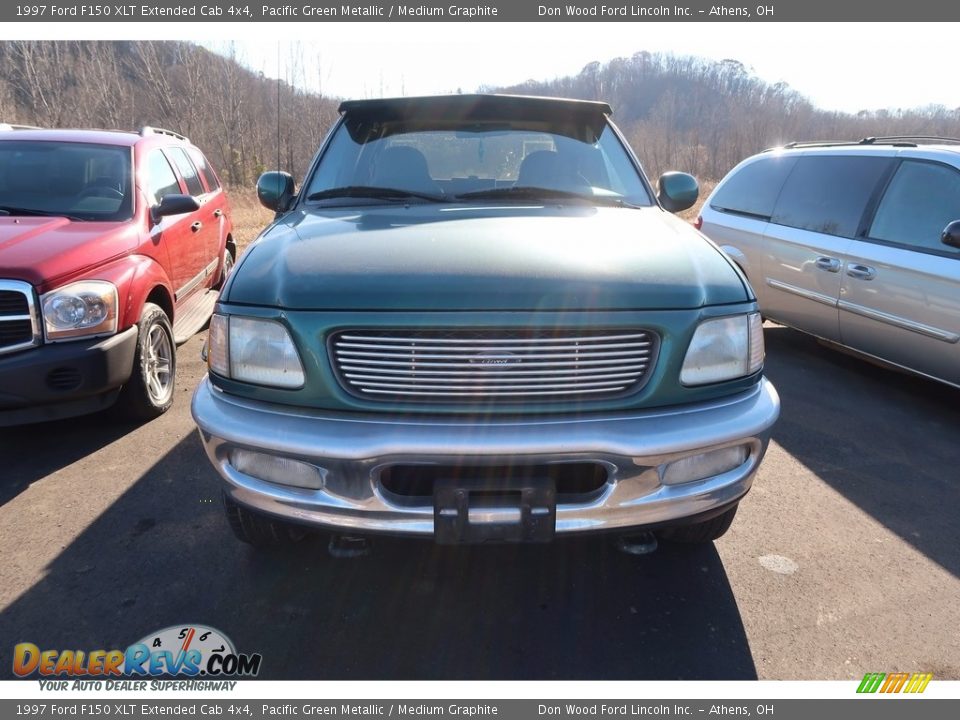 1997 Ford F150 XLT Extended Cab 4x4 Pacific Green Metallic / Medium Graphite Photo #2