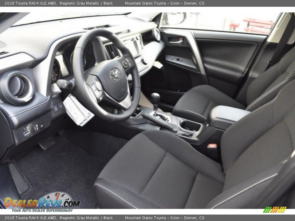 2018 Toyota RAV4 XLE AWD Magnetic Gray Metallic / Black Photo #5