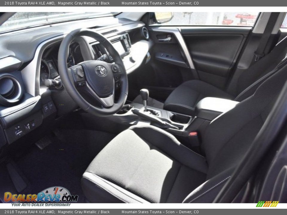 2018 Toyota RAV4 XLE AWD Magnetic Gray Metallic / Black Photo #5