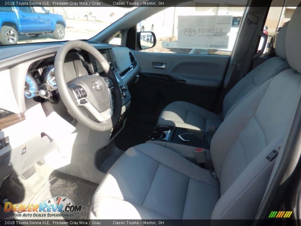 2018 Toyota Sienna XLE Predawn Gray Mica / Gray Photo #3