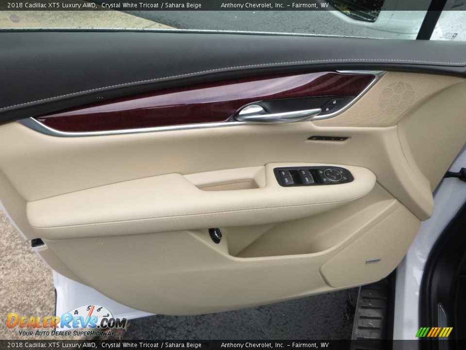 2018 Cadillac XT5 Luxury AWD Crystal White Tricoat / Sahara Beige Photo #13