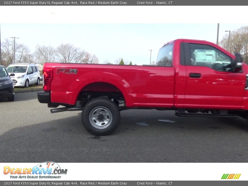2017 Ford F350 Super Duty XL Regular Cab 4x4 Race Red / Medium Earth Gray Photo #28