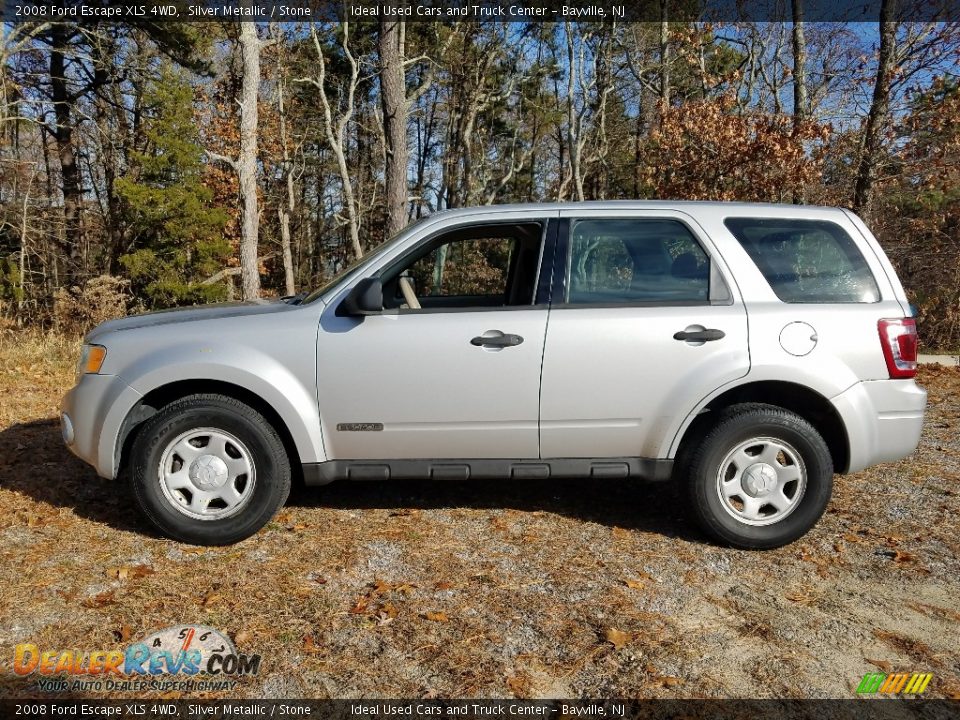 2008 Ford Escape XLS 4WD Silver Metallic / Stone Photo #2