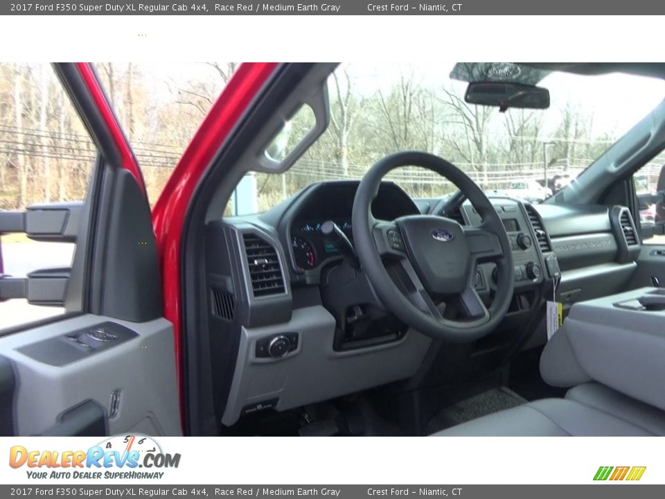 2017 Ford F350 Super Duty XL Regular Cab 4x4 Race Red / Medium Earth Gray Photo #36