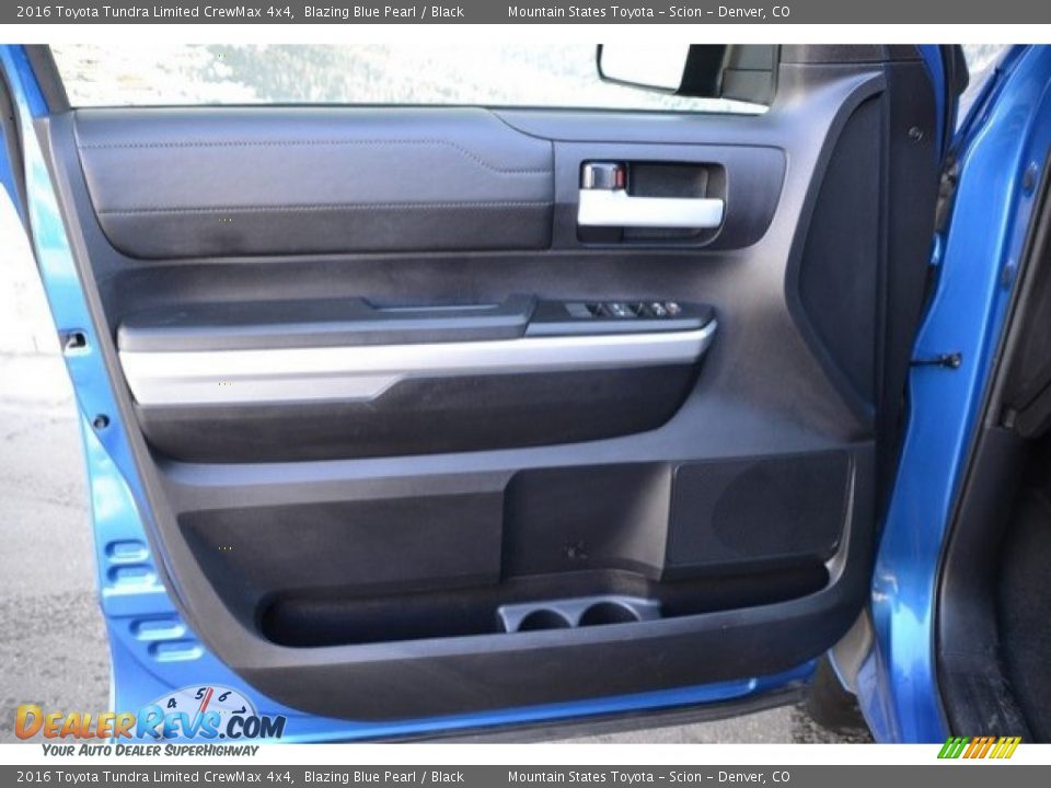 2016 Toyota Tundra Limited CrewMax 4x4 Blazing Blue Pearl / Black Photo #24