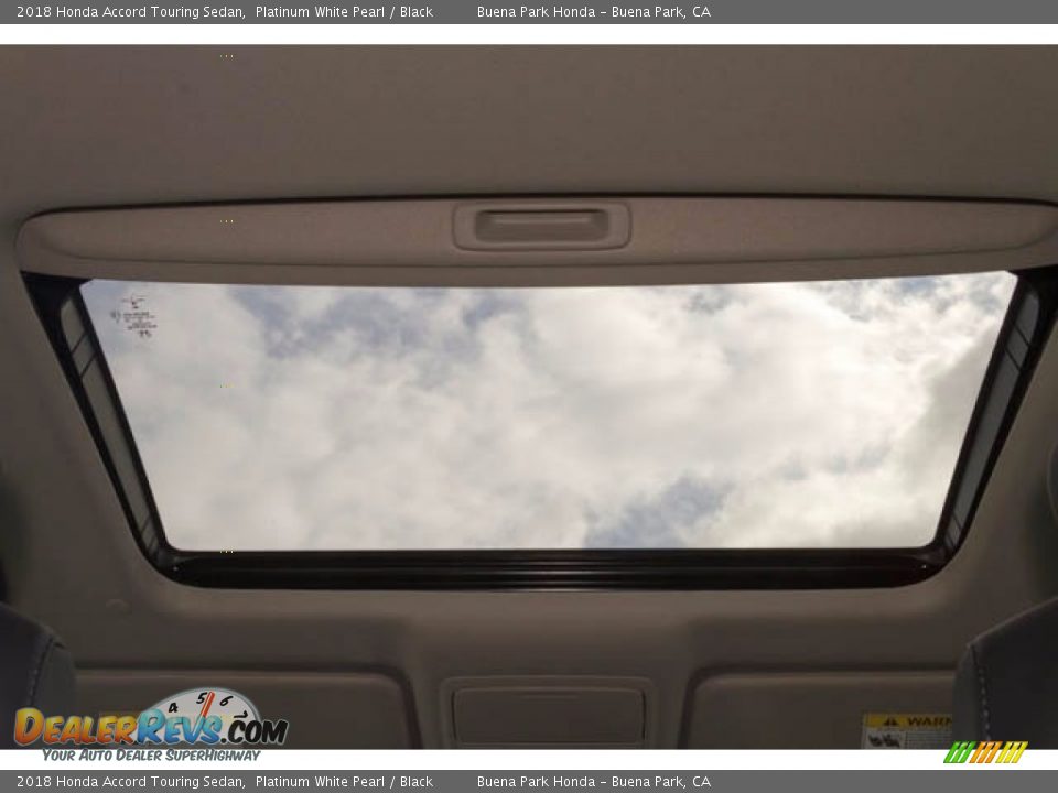 2018 Honda Accord Touring Sedan Platinum White Pearl / Black Photo #13