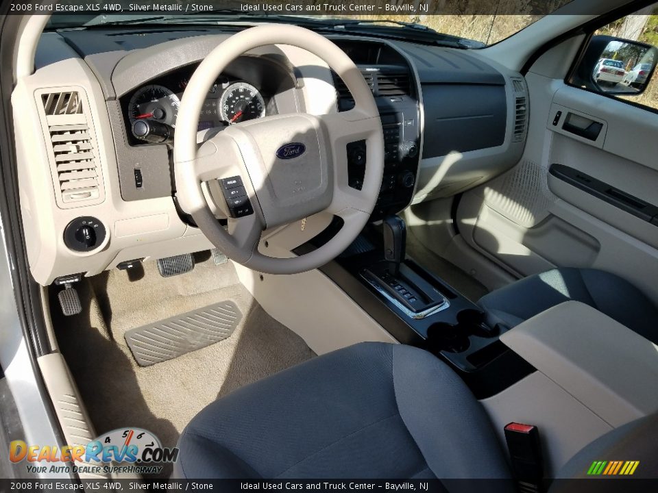 2008 Ford Escape XLS 4WD Silver Metallic / Stone Photo #13