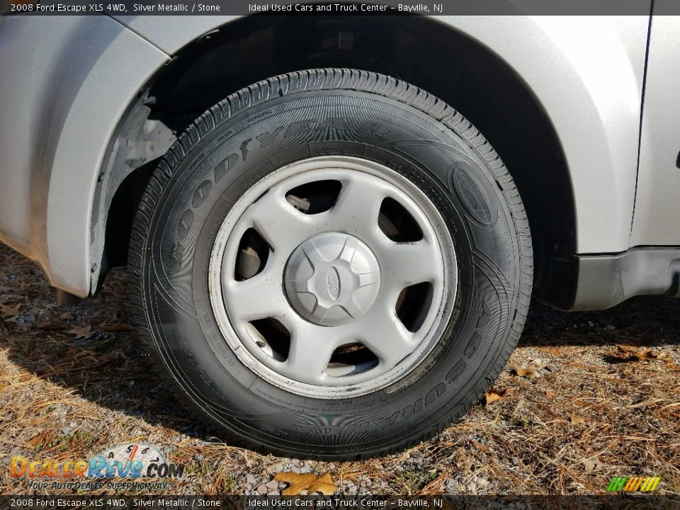 2008 Ford Escape XLS 4WD Silver Metallic / Stone Photo #23