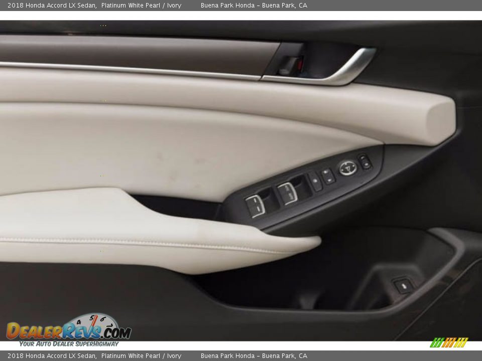 2018 Honda Accord LX Sedan Platinum White Pearl / Ivory Photo #6