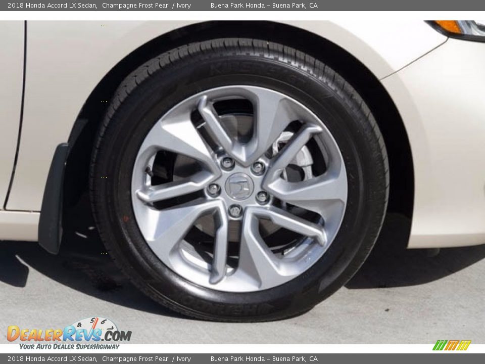 2018 Honda Accord LX Sedan Champagne Frost Pearl / Ivory Photo #4