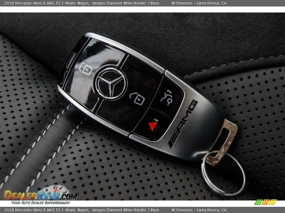 Keys of 2018 Mercedes-Benz E AMG 63 S 4Matic Wagon Photo #11