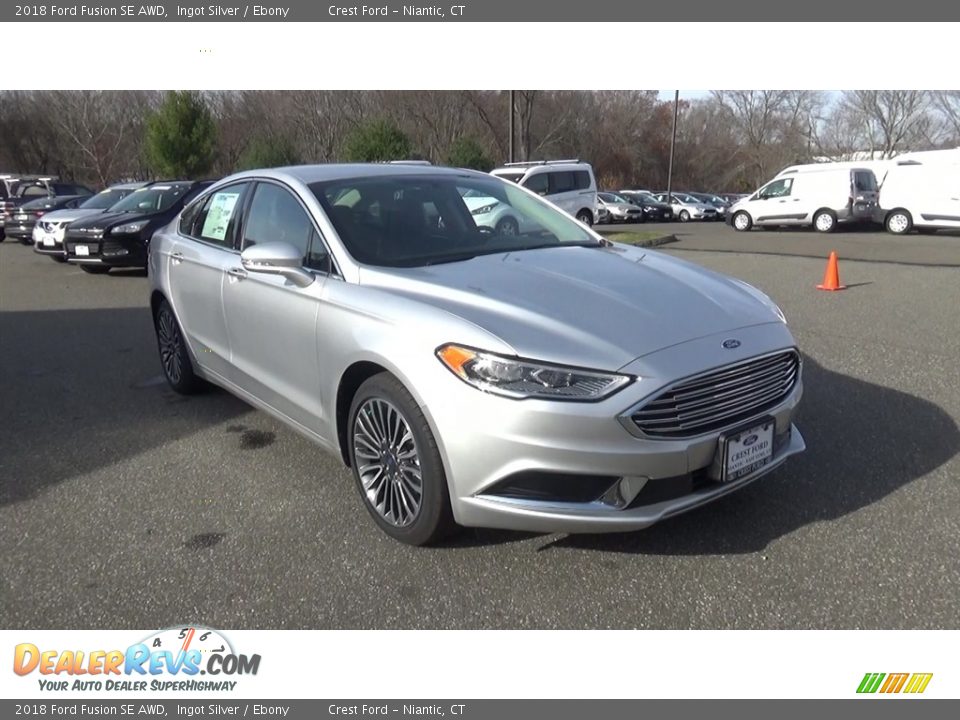 Front 3/4 View of 2018 Ford Fusion SE AWD Photo #1